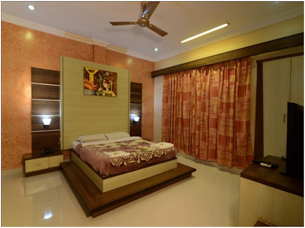 Hotel Ashlesh Manipal Bagian luar foto
